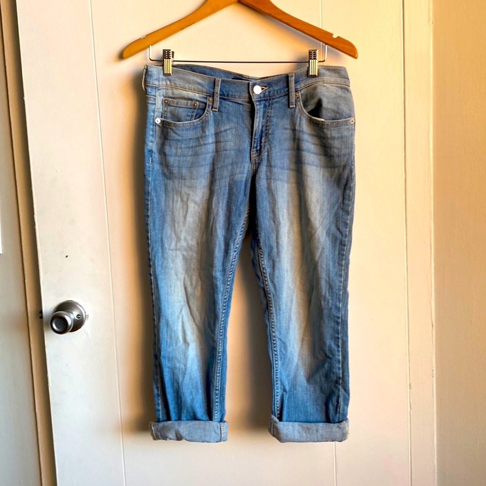 Petite (4P) Girlfriend Mid/Low Rise Jeans Banana Republic Light Fade